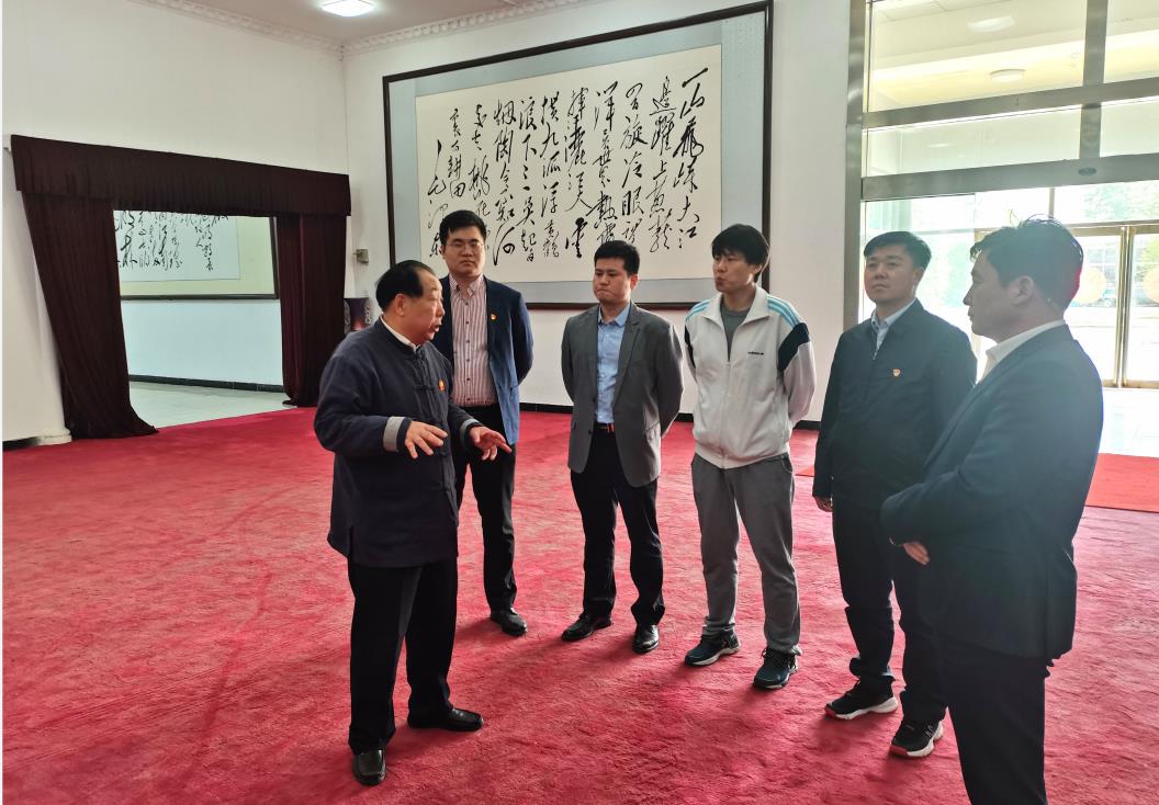 主题党日活动 “学思想、强党性、重实践、建新功”